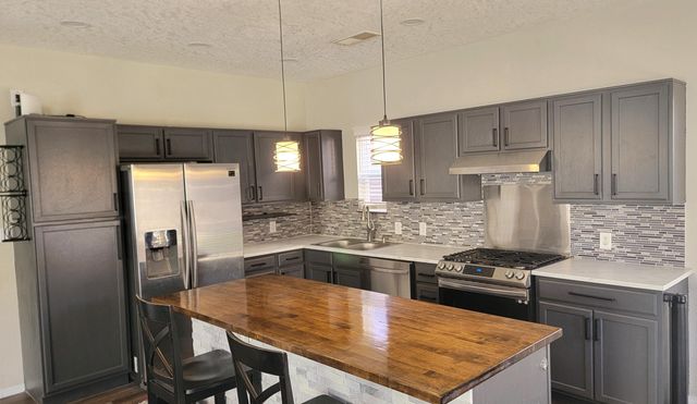 8512 Rancho Del Oro Place NE, Albuquerque, NM 87113