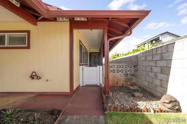 95-491 Laupalai Place, Mililani, HI 96789