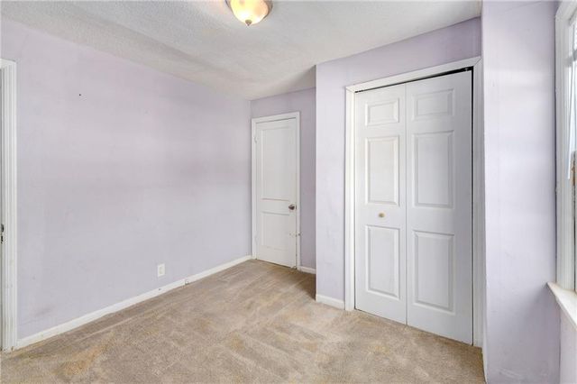 3204 S Sterling Avenue, Independence, MO 64052