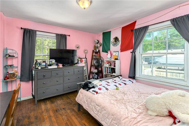 3204 S Sterling Avenue, Independence, MO 64052