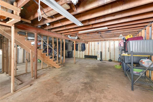 3204 S Sterling Avenue, Independence, MO 64052