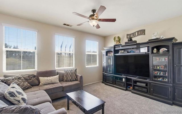 27568 Campana Circle, Temecula, CA 92591