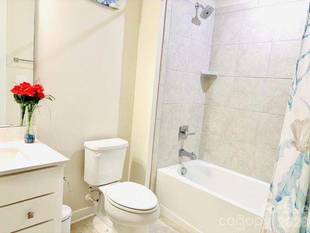 10190 Black Locust Lane 383, Charlotte, NC 28215