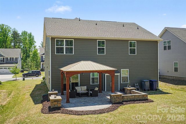 10190 Black Locust Lane 383, Charlotte, NC 28215