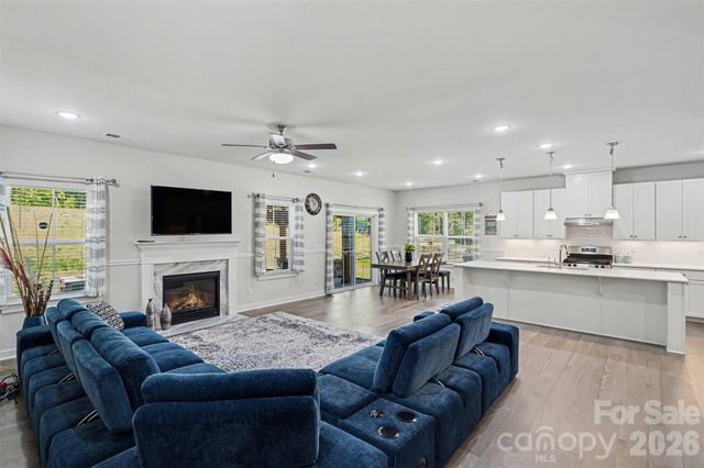 10190 Black Locust Lane 383, Charlotte, NC 28215