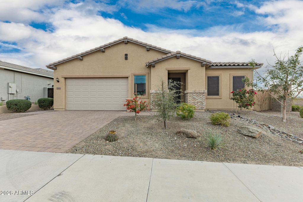 17895 W Brookwood Drive, Goodyear, AZ 85338