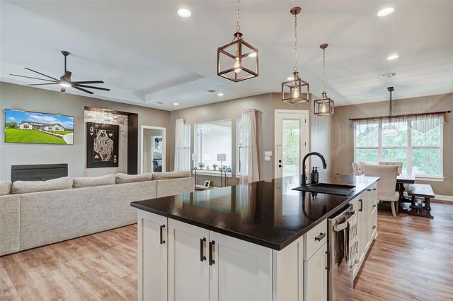 113 Crystal LN, Georgetown, TX 78633