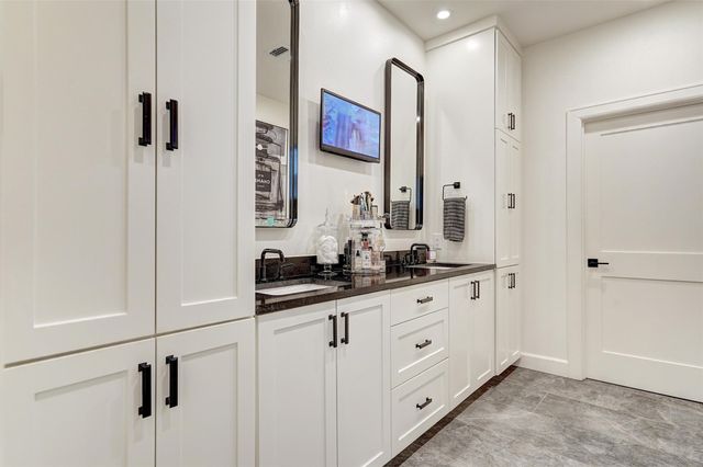 113 Crystal LN, Georgetown, TX 78633