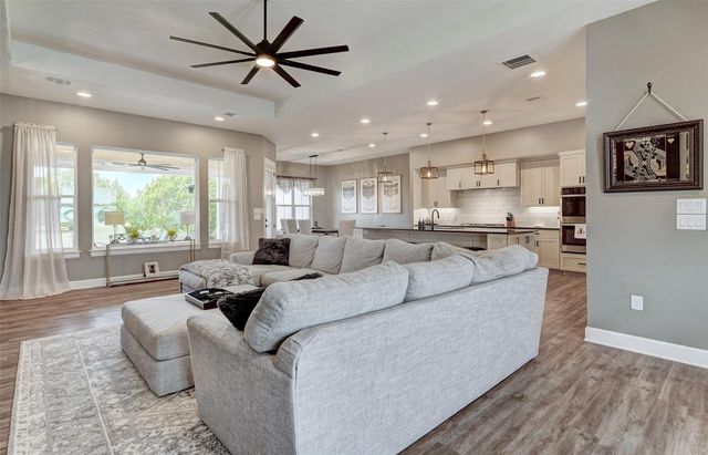 113 Crystal LN, Georgetown, TX 78633