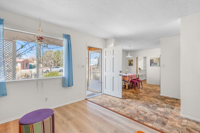 2655 Calle Primavera, Santa Fe, NM 87505