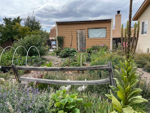 2655 Calle Primavera, Santa Fe, NM 87505