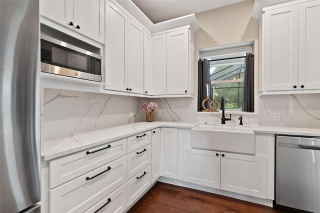 5509 NANTAHALA LANE, Lady Lake, FL 32159