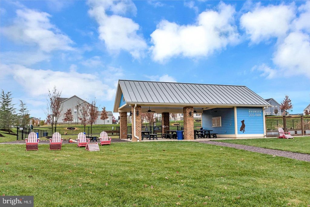 916 CRAB APPLE DR, Stafford, VA 22554