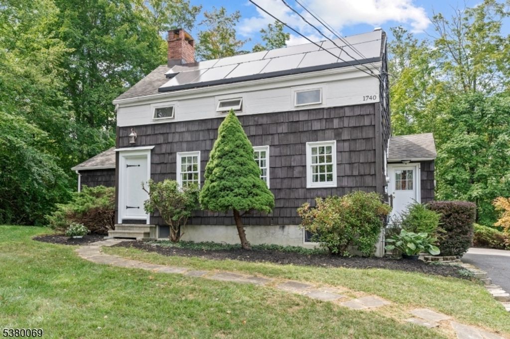 2 Bell St, Sparta Twp., NJ 07871