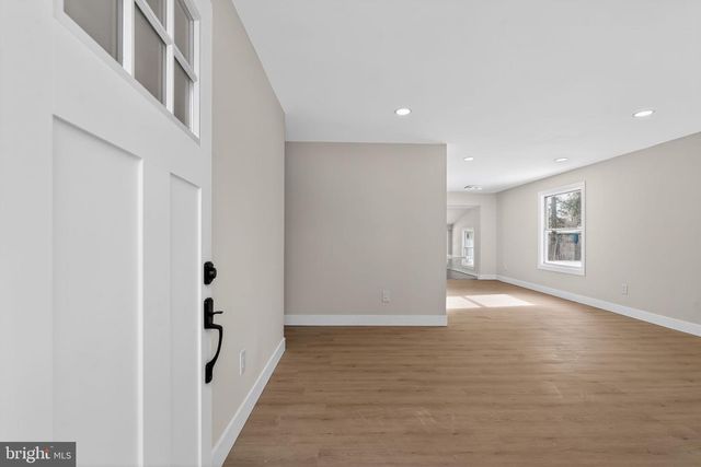 301 TECUMSEH TRL, Browns Mills, NJ 08015