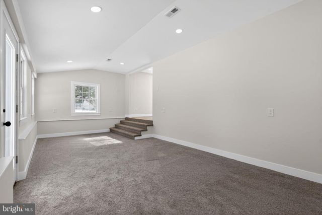 301 TECUMSEH TRL, Browns Mills, NJ 08015