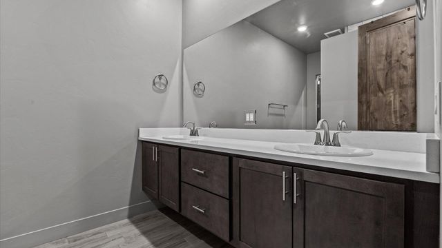 380 W Ridges Blvd Unit C, Grand Junction, CO 81507