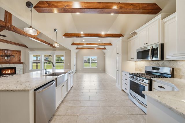 7052 S 310th East Avenue, Broken Arrow, OK 74014