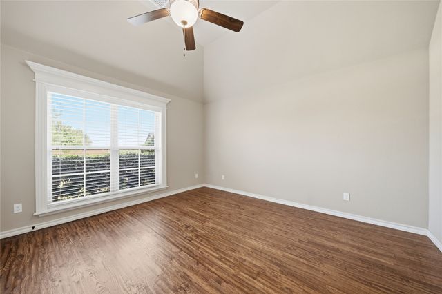 7052 S 310th East Avenue, Broken Arrow, OK 74014