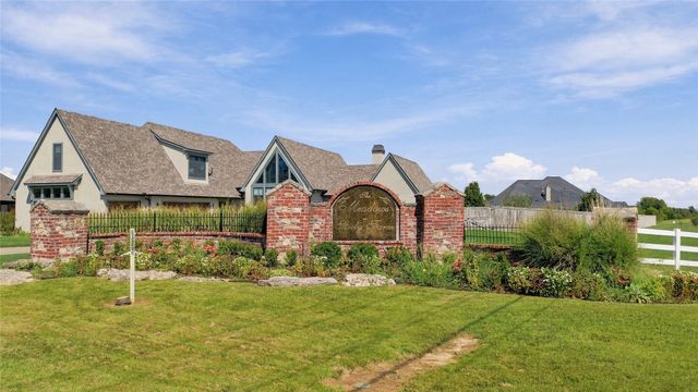7052 S 310th East Avenue, Broken Arrow, OK 74014