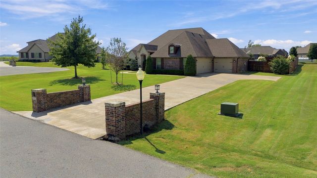 7052 S 310th East Avenue, Broken Arrow, OK 74014