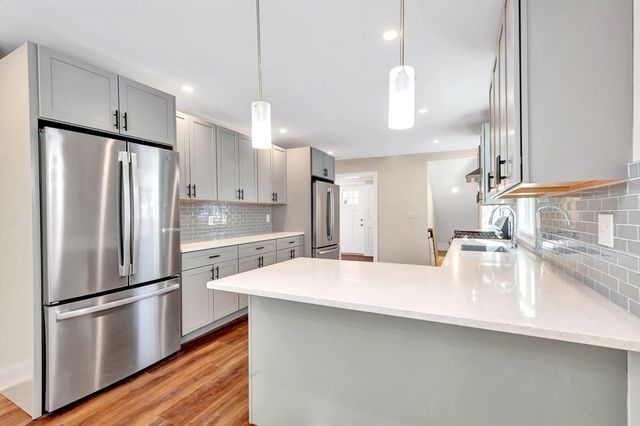 55-57 Bailey Road 1, Somerville, MA 02145