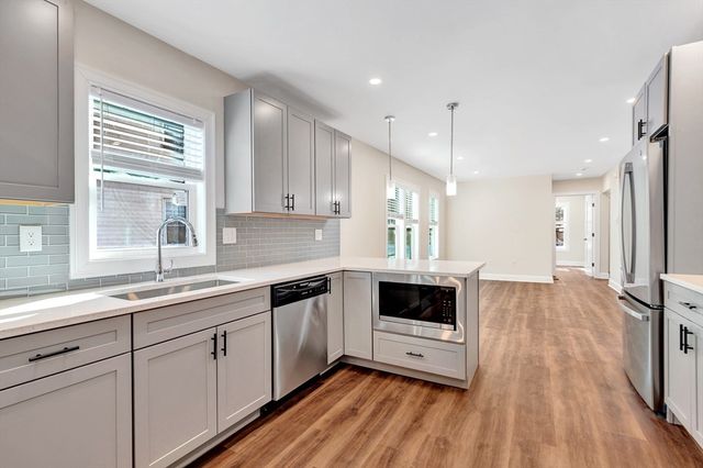 55-57 Bailey Road 1, Somerville, MA 02145