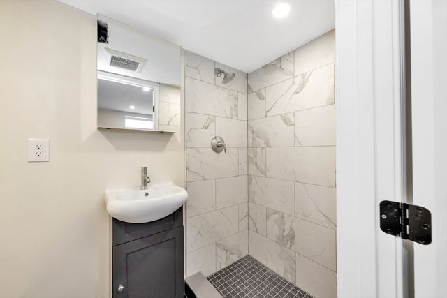 55-57 Bailey Road 1, Somerville, MA 02145