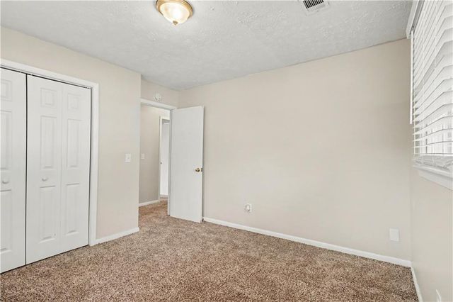 727 S Carter Drive, Jonesboro, GA 30236