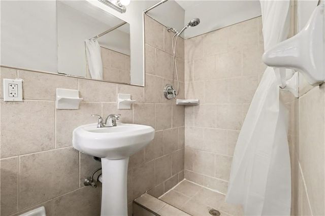 727 S Carter Drive, Jonesboro, GA 30236