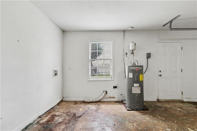 727 S Carter Drive, Jonesboro, GA 30236