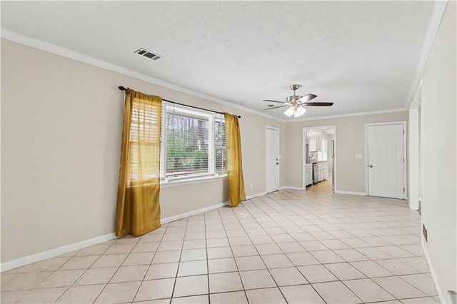 727 S Carter Drive, Jonesboro, GA 30236