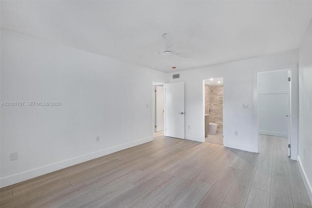 3582 NE 171st St 207, North Miami Beach, FL 33160