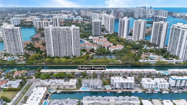 3582 NE 171st St 207, North Miami Beach, FL 33160