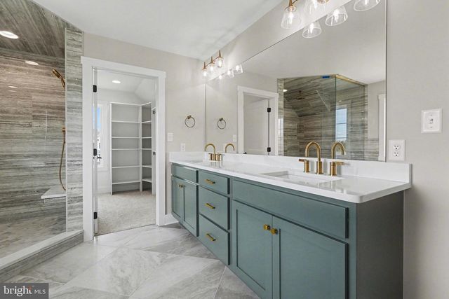 407 WILLOW OAK DRIVE, Lewisberry, PA 17339