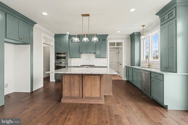 407 WILLOW OAK DRIVE, Lewisberry, PA 17339