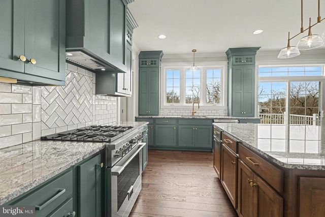 407 WILLOW OAK DRIVE, Lewisberry, PA 17339