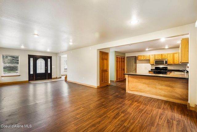 3009 Kelrose Ln, Sandpoint, ID 83864