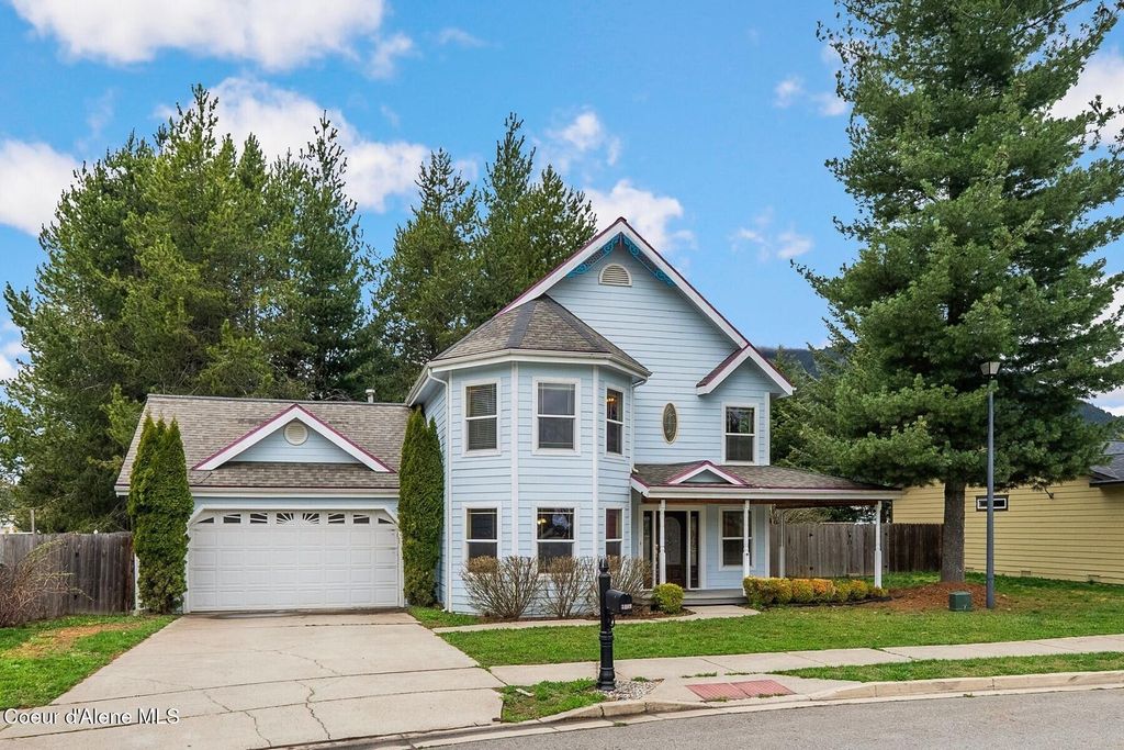 3009 Kelrose Ln, Sandpoint, ID 83864