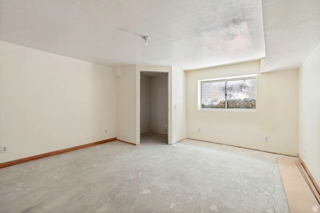 5768 S EREKSON LN, Salt Lake City, UT 84107