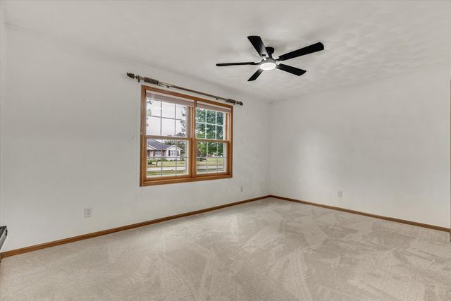 14 Quail Hollow Estate, Geneseo, IL 61254