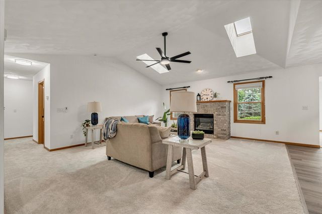 14 Quail Hollow Estate, Geneseo, IL 61254