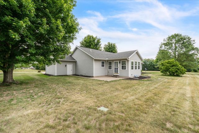 14 Quail Hollow Estate, Geneseo, IL 61254