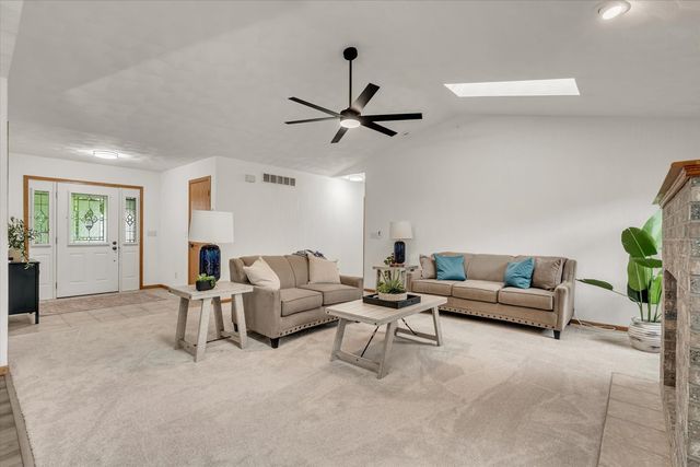 14 Quail Hollow Estate, Geneseo, IL 61254