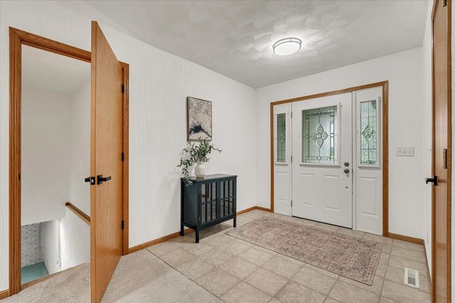 14 Quail Hollow Estate, Geneseo, IL 61254