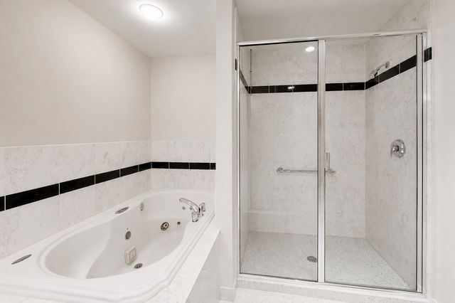508 W MELROSE Street 4D, Chicago, IL 60657
