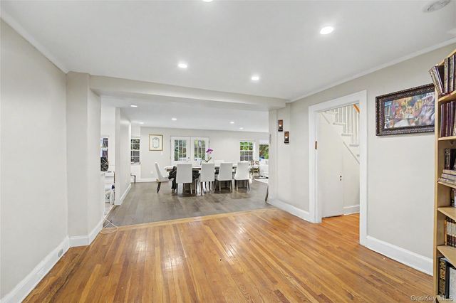 87 Susquehanna Avenue, Great Neck, NY 11021