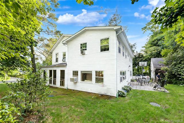 87 Susquehanna Avenue, Great Neck, NY 11021
