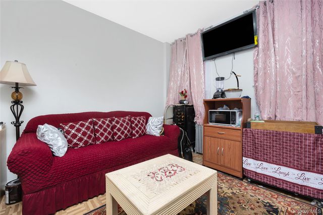 125-12 18th Avenue, College Point, NY 11356