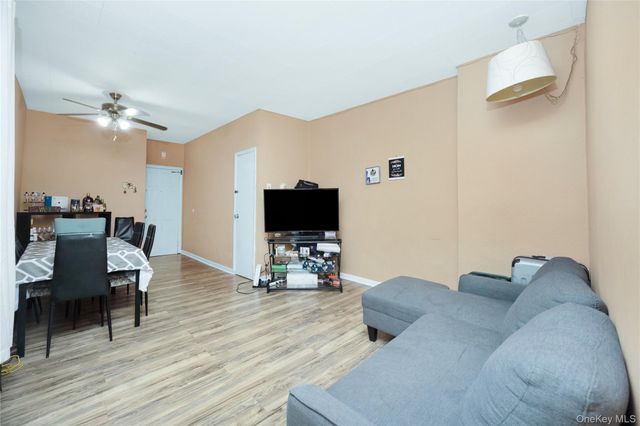 125-12 18th Avenue, College Point, NY 11356